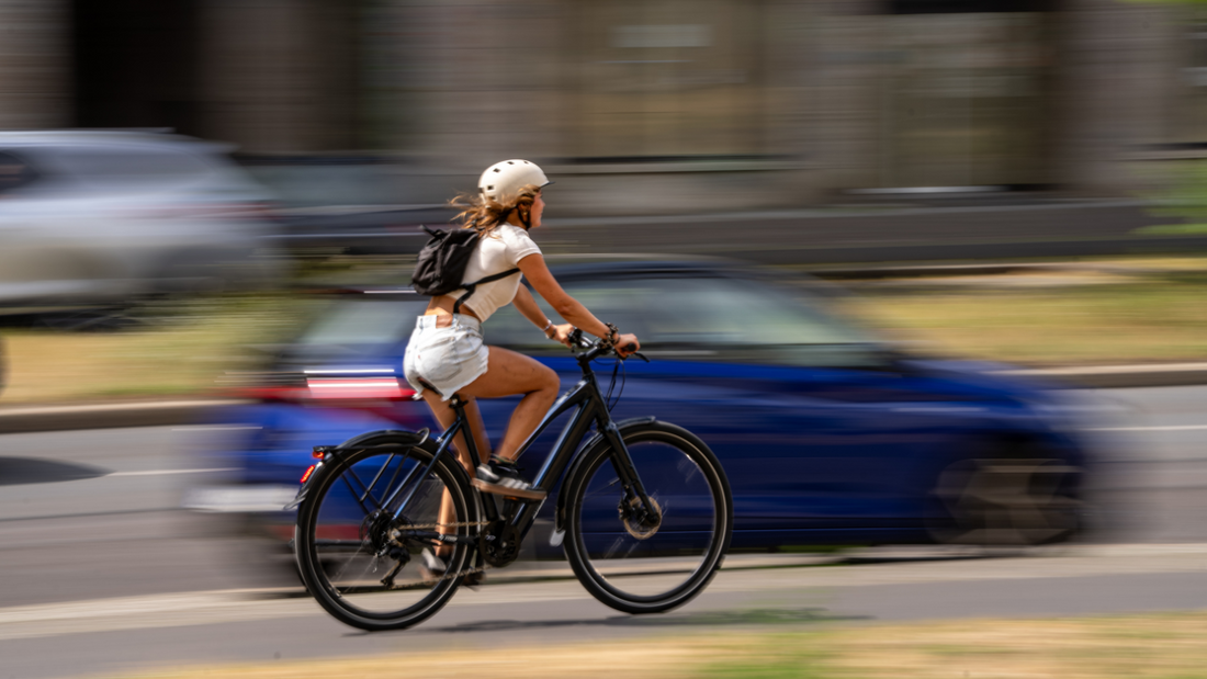 Klaar voor terug naar school: Rijd slimmer met Fafrees E-Bikes en exclusieve studentenaanbiedingen!
